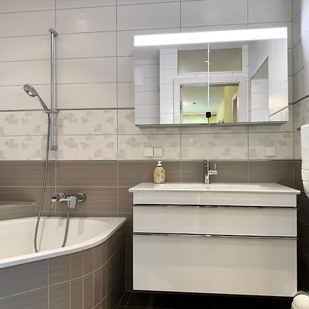 Apartment Faaker Hideaway - Mit Garten