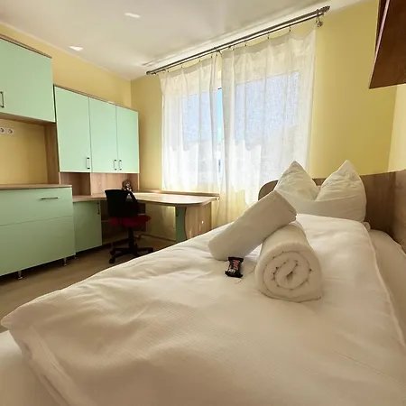 Faaker Hideaway - Mit Garten Apartment Faak am See